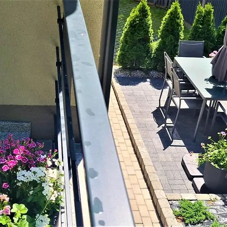Urabn Apartments Studio With Garden No 2A Chorzow Katowice Free Private Parking, Self Check-In Eksteriør bilde