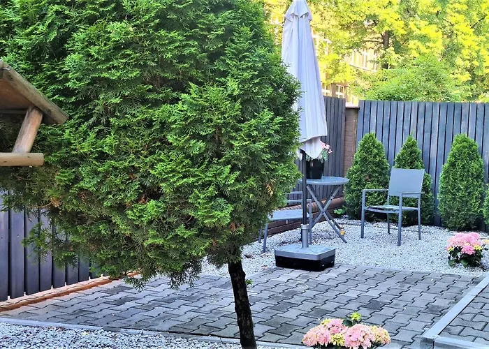 Urabn Apartments Studio With Garden No 2A Chorzow Katowice Free Private Parking, Self Check-In